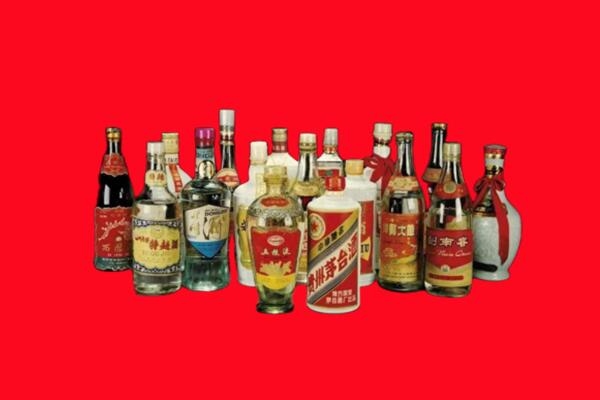镇康县回收十八老酒.jpg